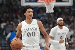 九游体育app-赛地聚焦：NBA季后赛赛后热度飙升，达拉斯独行侠刷新队史纪录，态度坚定，球探报告显示潜力的简单介绍