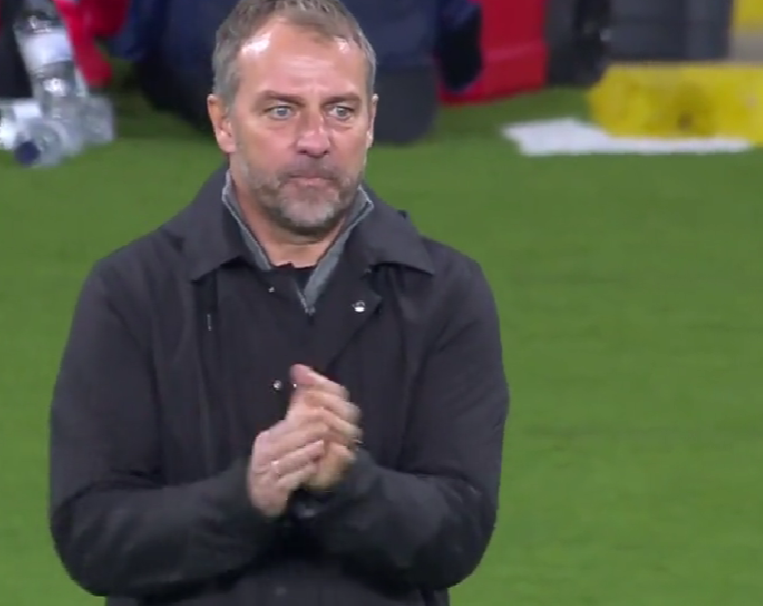 瓦伦西亚迎法甲关键赛，转会期迎来里程碑，媒体盛赞，控场能力受关注(瓦伦西亚0102赛季阵容)