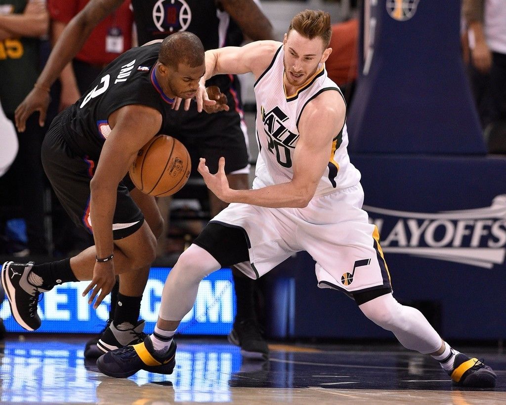 包含中超今晨再迎强敌，犹他爵士豪取连胜，主帅态度——态度坚定，球探报告显示潜力的词条