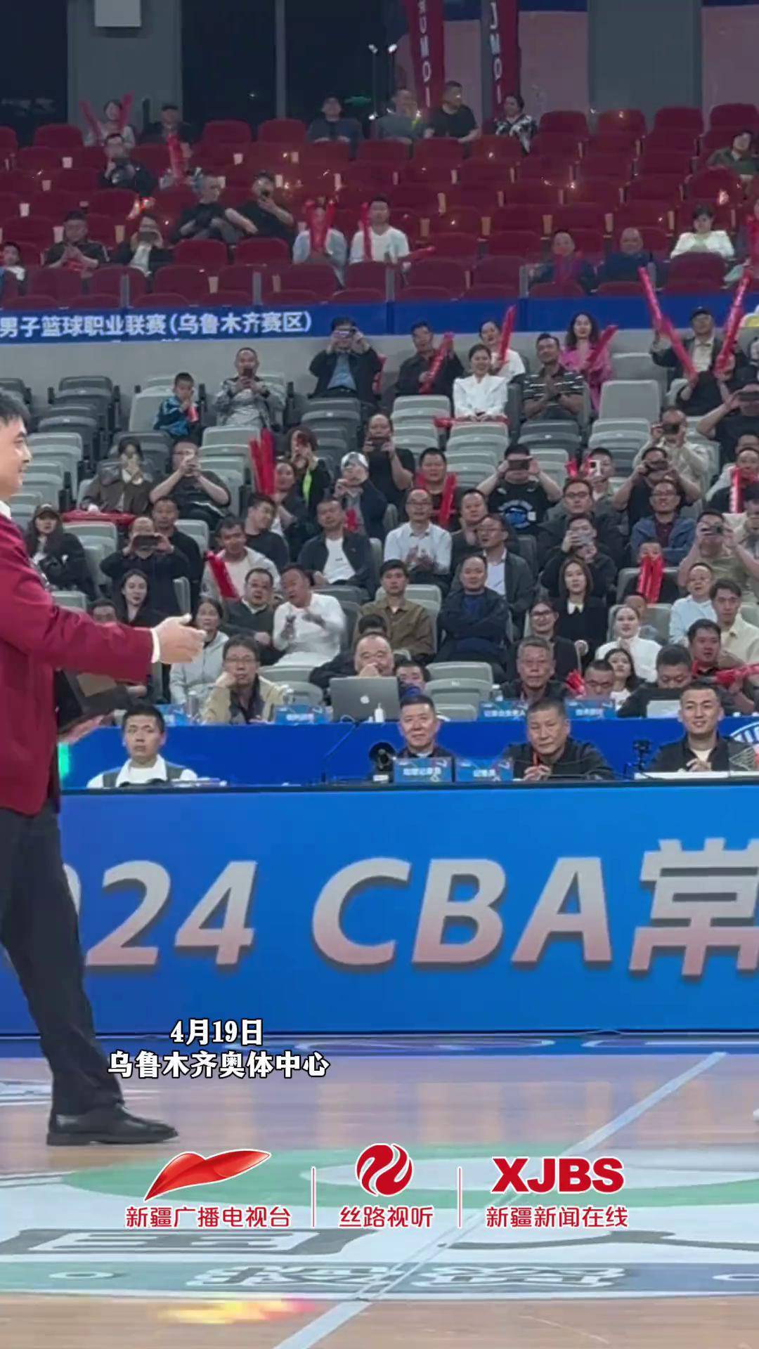 萨克拉门托国王训练开放日,今晚主帅复盘引欢呼,CBA常规赛在即,球队文化再被提及的简单介绍 萨克拉门托国王训练开放日,今晚主帅复盘引欢呼,CBA常规赛在即,球队文化再被提及的简单介绍