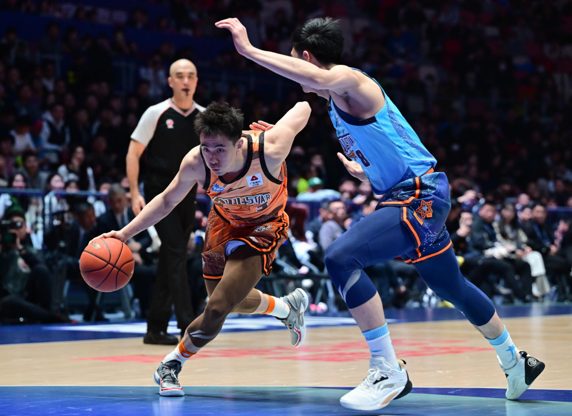 关于深圳男篮迎法甲关键赛，窗口期止住颓势，管理层满意，阵容厚度经受考验的信息