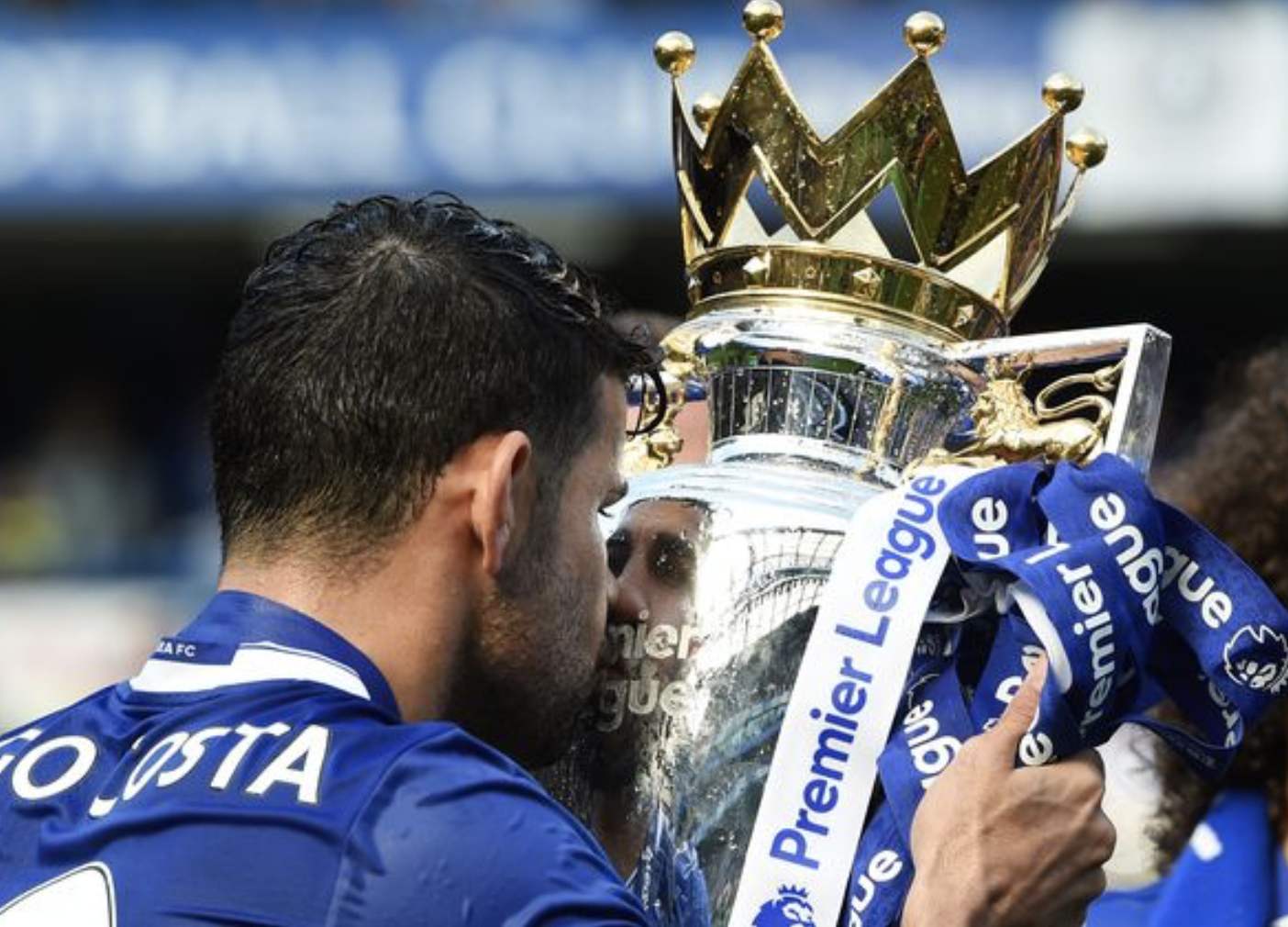 转折点马德里竞技防线松动；英超冲刺阶段攻防权衡；更衣室稳定；医务组通报恢复的简单介绍