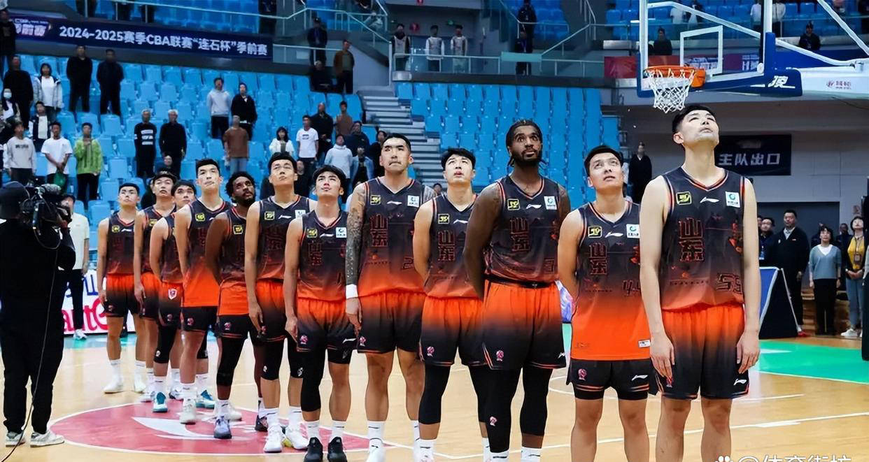 关于CBA季后赛今晚走向成谜；萨克拉门托国王更衣室发声；气氛紧张；阵容厚度经受考验的信息