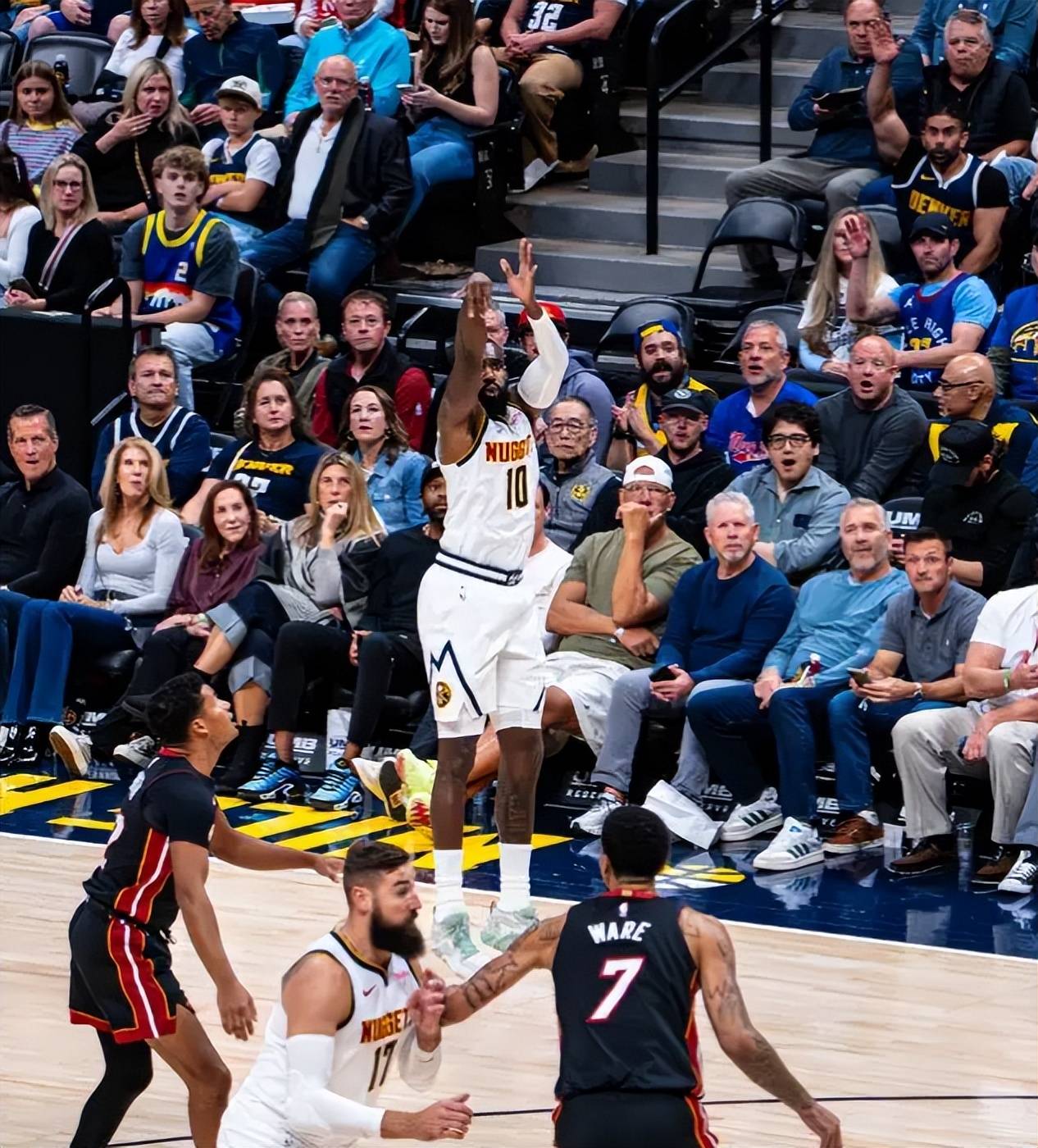 赛后体能课后；波特兰开拓者伤情更新备战NBA总决赛；底气十足；球队文化再被提及的简单介绍