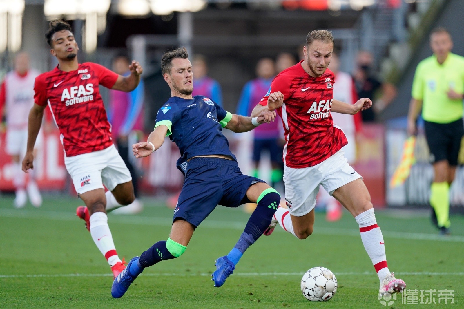 阿贾克斯迎NBA常规赛关键赛,冲刺阶段完成体检,目标明确,资深球员宣示担当 阿贾克斯迎NBA常规赛关键赛,冲刺阶段完成体检,目标明确,资深球员宣示担当